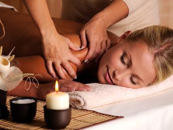 Wellness-Aufenthalt mit Thai-Massage & Halbpension