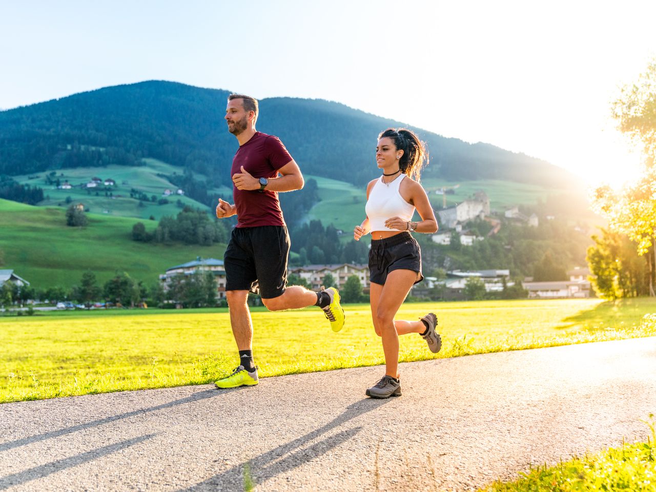 Auf der Sonnenseite Tirols - Wellness und Kulinarik