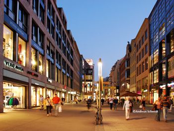 Leipzig-Erkundung mit dem Hop On Hop Off Bus 2 Nächte