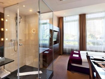 4 Tage im Flemings Selection Hotel Frankfurt-City