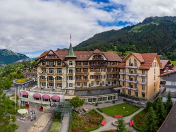 Auszeit- 2 Tage im Arenas Resort Victoria-Lauberhorn