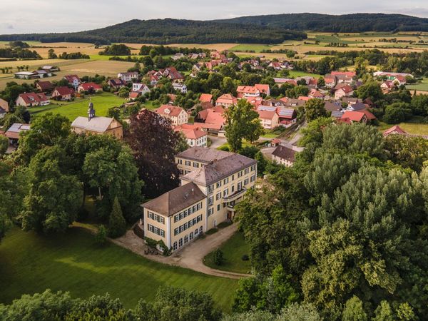 3 Tage Schloss Burgellern: Wohnen wie der Adel in Scheßlitz, Bayern inkl. Halbpension