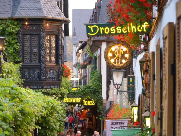 2 Tage Fröhliches Wochenende in Rüdesheim, Hessen inkl. Halbpension