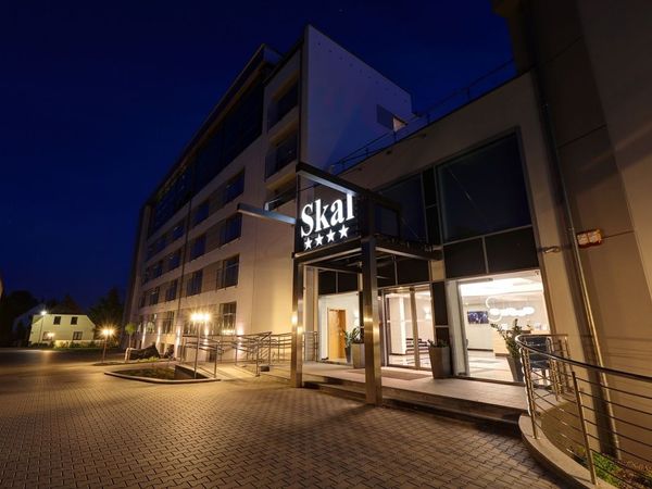 Polnische Ostseeküste hautnah erleben - 3 Tage Skal Hotel in Henkenhagen (Ustronie Morskie), Westpommern inkl. Halbpension