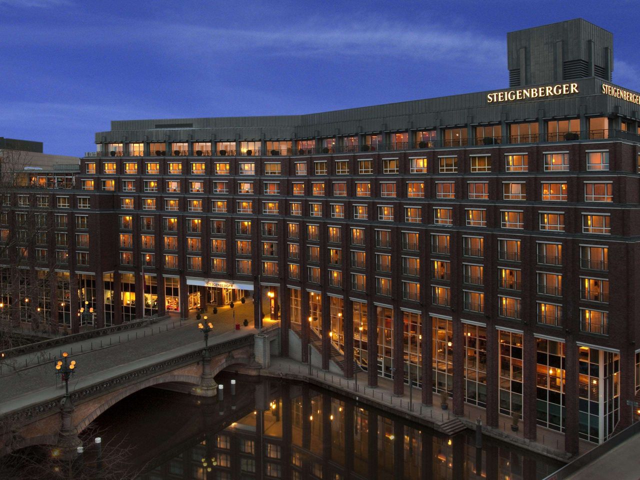 Hansestadt erkunden im Steigenberger Hotel Hamburg