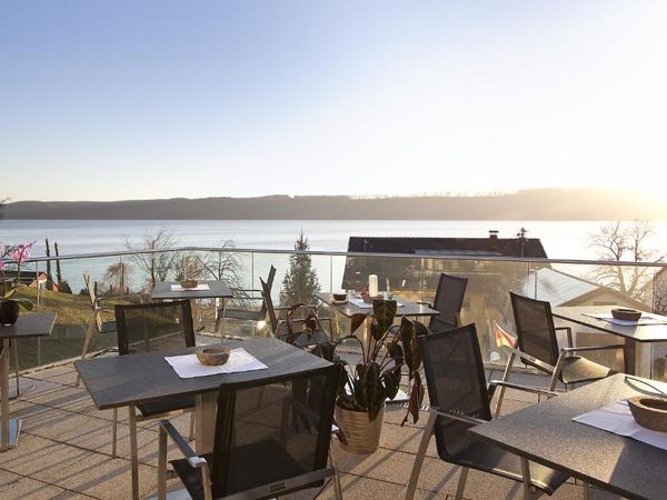 4 Tage Bodenseeblick im 4 Sterne Hotel mit Pool in Sipplingen, Baden-Württemberg inkl. Frühstück