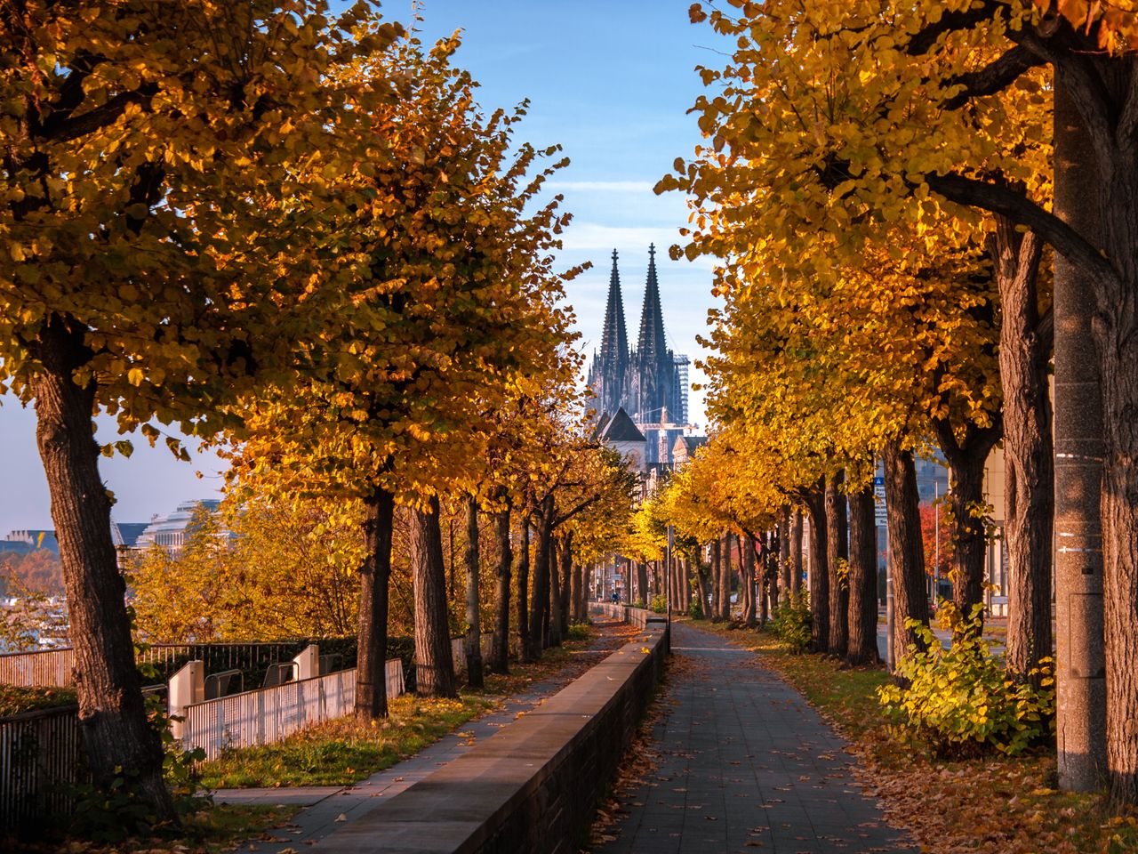 3 Tage Verwöhn-Städtereise in den Westen Kölns