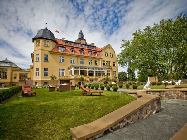 Auszeit im Schlosshotel – 8 Tage in Kuhlen-Wendorf, Mecklenburg-Vorpommern inkl. Halbpension