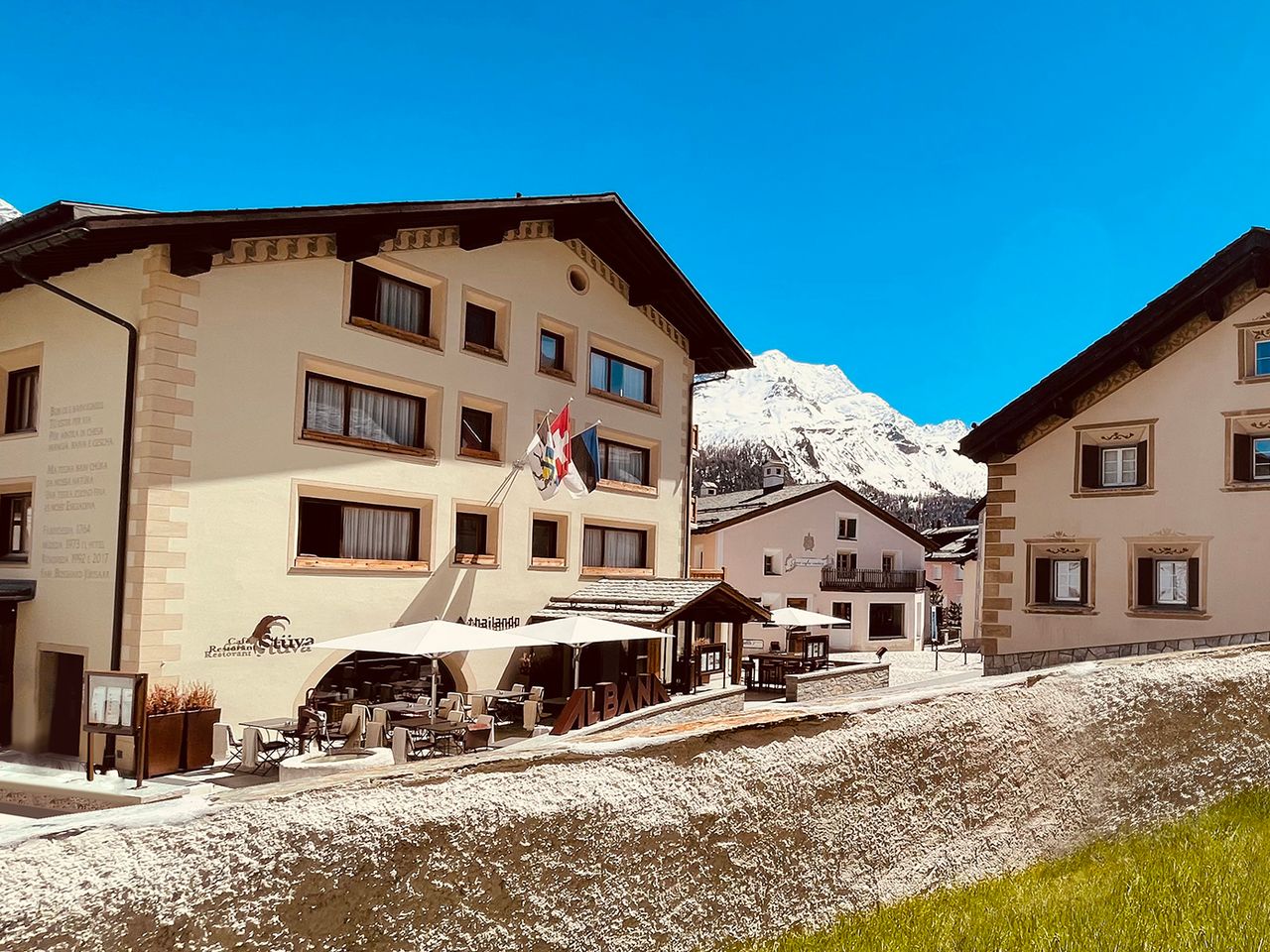 Wandern und Genuss auf 1.815 Metern in Graubünden