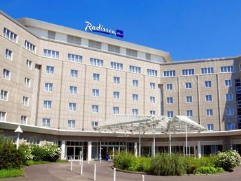 6 Tage im Radisson Blu Hotel, Dortmund 