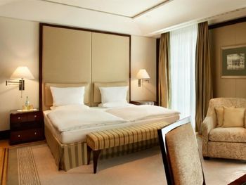 4 Tage im Hotel Adlon Kempinski Berlin 