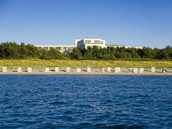 5 Tage Ostseeluft schnuppern mit Wellness Strandhotel Fischland in Ostseebad Dierhagen, Mecklenburg-Vorpommern
