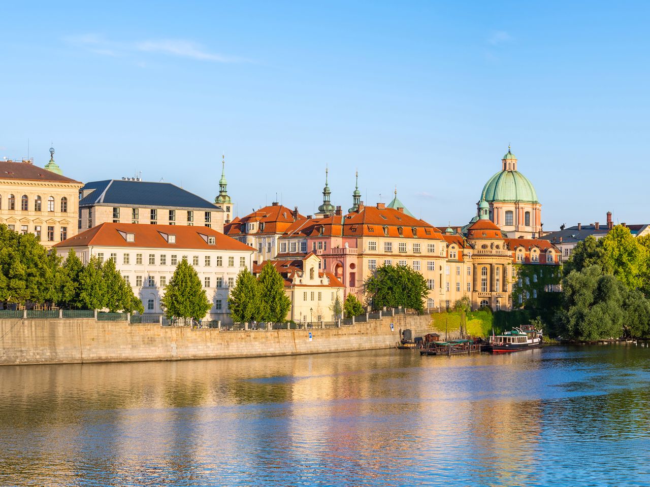 Große Auszeit in Prag - kurz & günstig