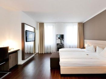 4 Tage im Manhattan Hotel in Frankfurt am Main