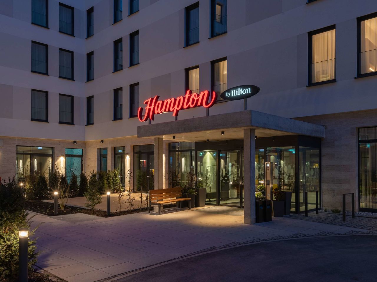 2 Tage mit Frühstück im Hampton by Hilton Munich