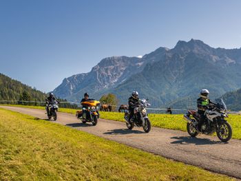 Motorbiken in den Kitzbüheler Alpen