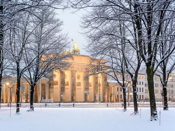 Winter in the City in Berlin Halbpension