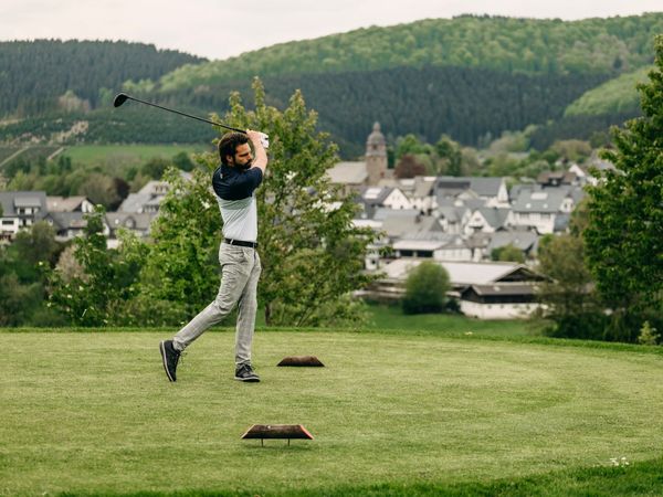 4 Tage 4-tägiger Golftrip ins Romantik Hotel im Sauerland in Schmallenberg inkl. Frühstück
