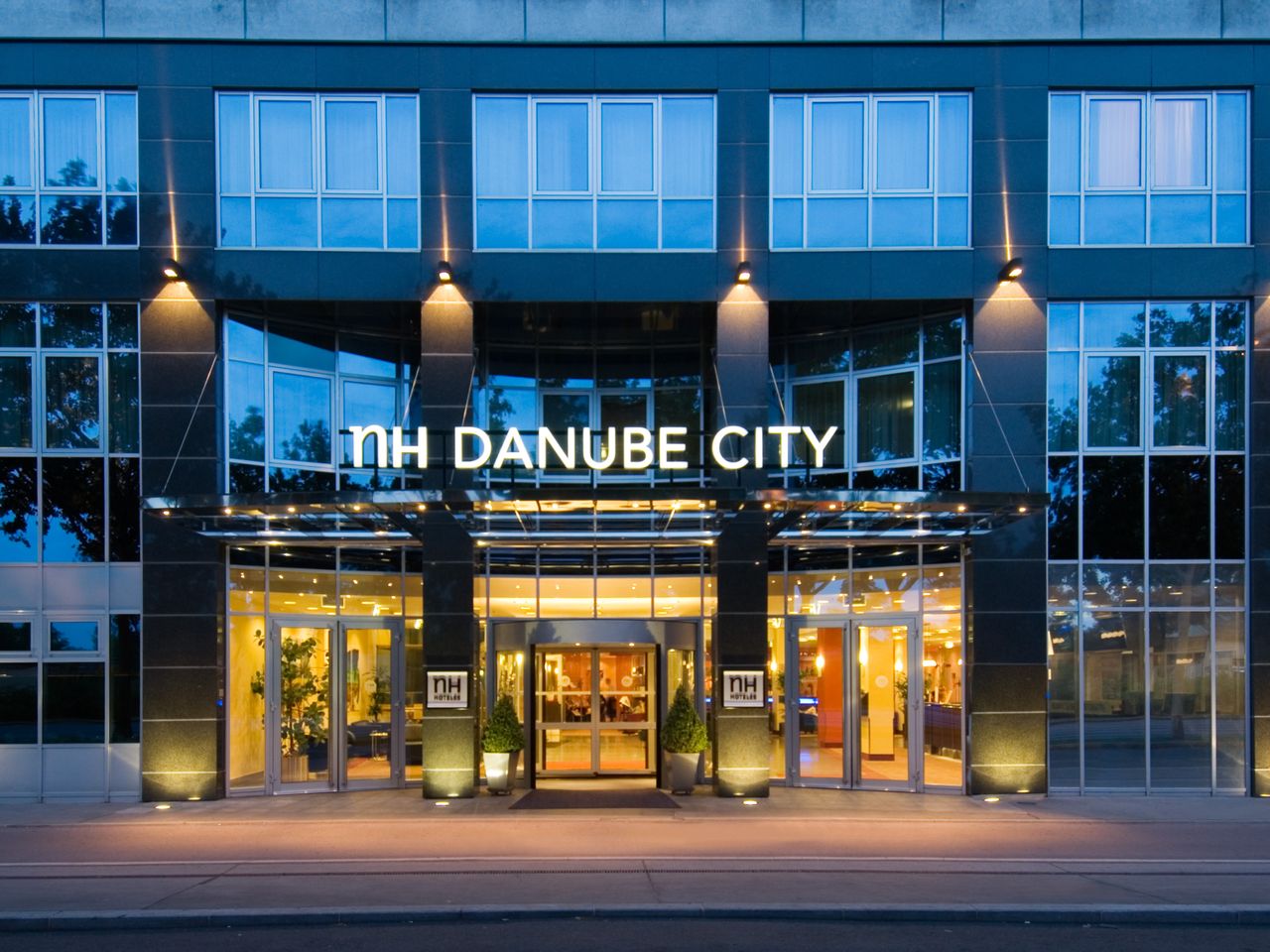 6 Tage im NH Danube City 