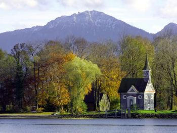 Bezauberndes Chiemsee-Alpenland