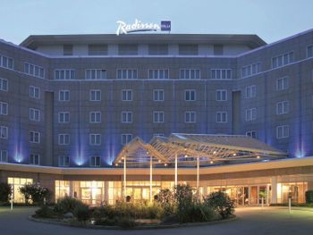 4 Tage im Radisson Blu Hotel, Dortmund 