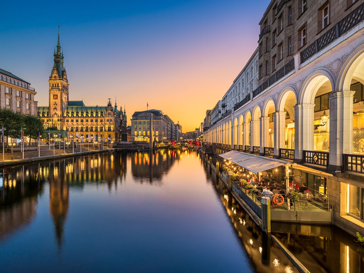 Hansestadt erkunden im Steigenberger Hotel Hamburg